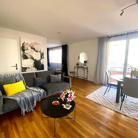 Views Am Schaffhauserplatz Appartement Zurich