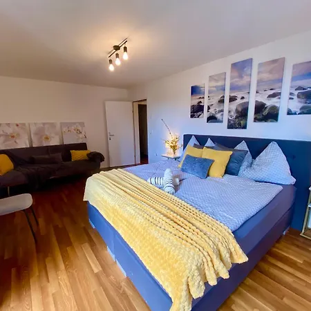 Views Am Schaffhauserplatz Lägenhet