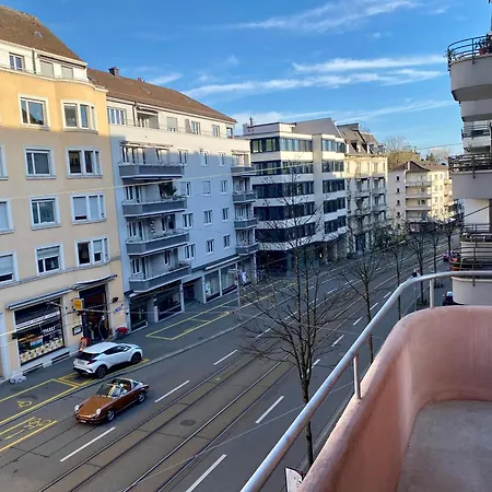 Lägenhet Views Am Schaffhauserplatz