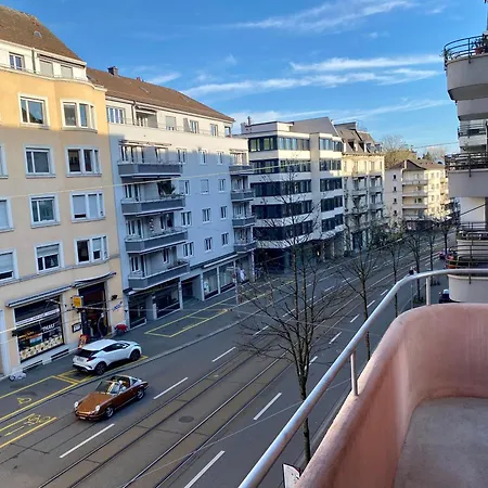 Апартаменти Views Am Schaffhauserplatz