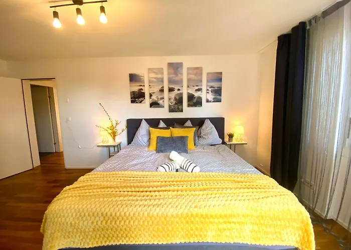 Views Am Schaffhauserplatz